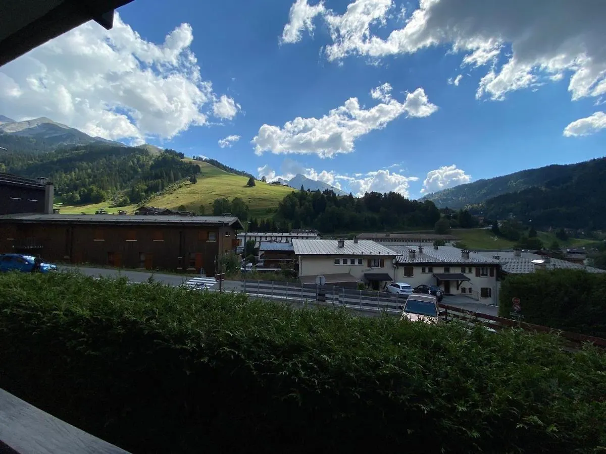 2 Pieces Au Centre Avec Cuisine Equipee Et Balcon - La Clusaz - Fr-1-459-116 0*,  France